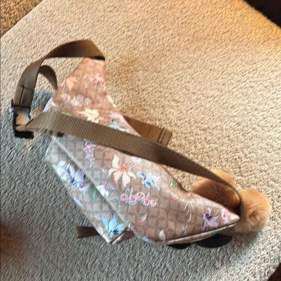 Designer LIKE Floral Tan Belt Bag with Pom Poms - Picture 10 of 12